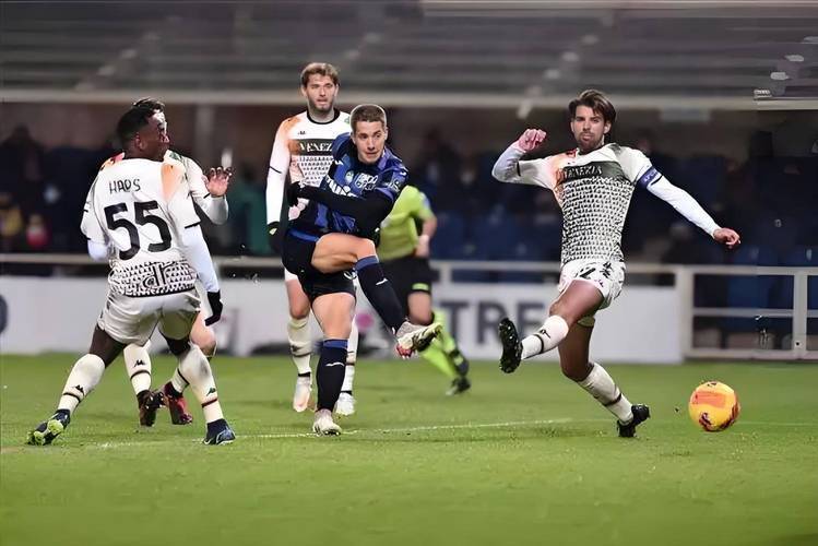 意甲焦点战前瞻：维罗纳 VS 克雷莫纳，谁能掌控战局？